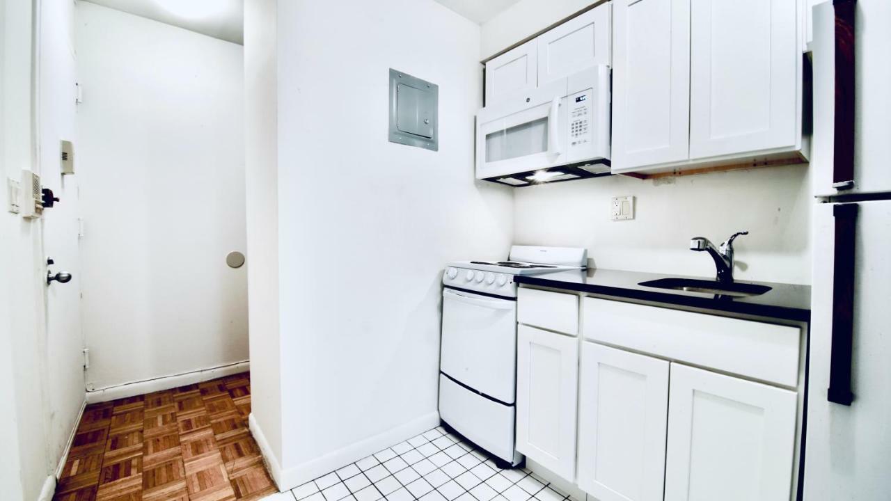 Times Square Manhattan - Private Room In 2 Bedroom Apartment Nova York Exterior foto